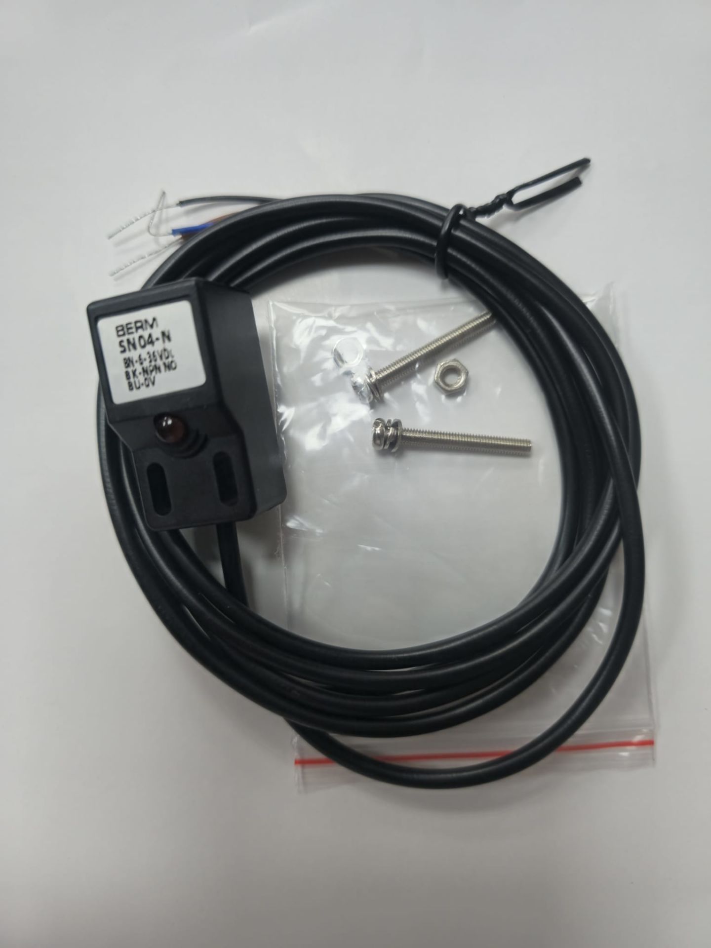 SN04-N NPN NO Endüktif Yakınlık Mesafe Proximity Sensörü